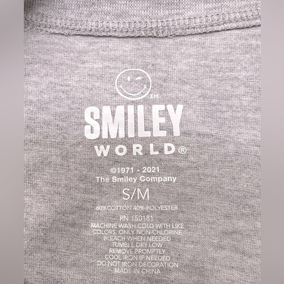 Smily World Lucky Charm Short Sleeve T-Shirt - Picture 8 of 10